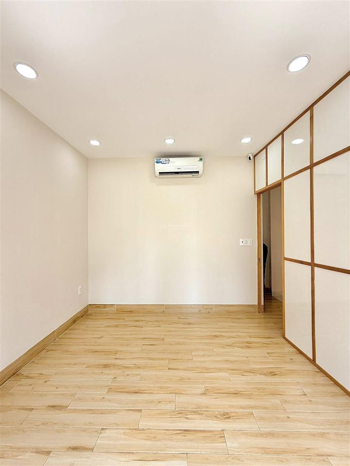Nhà tăng nhơn phú  giá 3tỷ3  phù hợp ở hoặc đầu tư