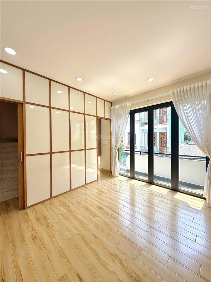 Nhà tăng nhơn phú  giá 3tỷ3  phù hợp ở hoặc đầu tư