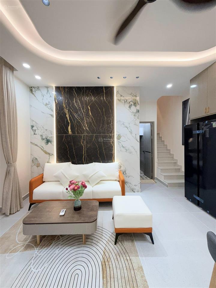 Nhà dân chủ bình thọ thủ đức giá 4 tỷ * diện tích 63m² * kết cấu 2 tầng * 3pn 3wc rộng rãi