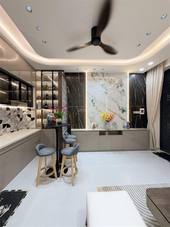 Nhà dân chủ bình thọ thủ đức giá 4 tỷ * diện tích 63m² * kết cấu 2 tầng * 3pn 3wc rộng rãi