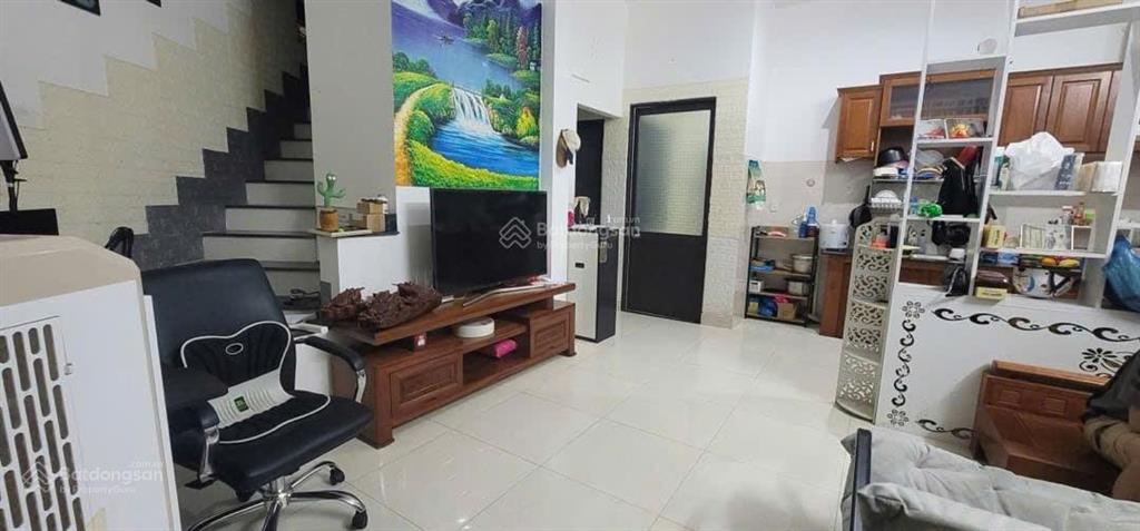 Mình chính chủ cần bán nhà 2 tầng 2 mặt kiệt 536 tôn đản, phường hòa phát, cẩm lệ