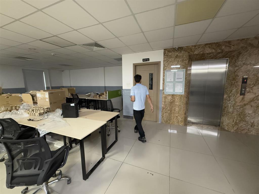 Cho thuê văn phòng đẹp tại phố trung kính, quận cầu giấy, 65 triệu, 250 m2