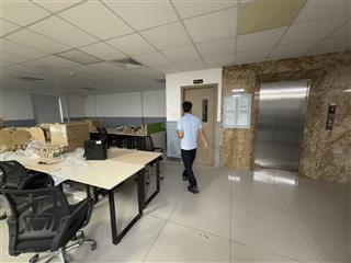 Cho thuê văn phòng đẹp tại phố trung kính, quận cầu giấy, 65 triệu, 250 m2