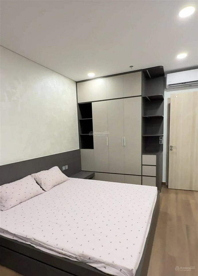 Cho thuê chung cư cao cấp khai sơn citylong biên100m 3n2wcfull nội thấtbc đông namgiá 15 triệu