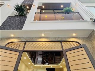 Bán nhà đẹp phan văn hân hẻm xe hơi 7m, 64m2 chỉ 3 tỷ 300, vài phút tới q1