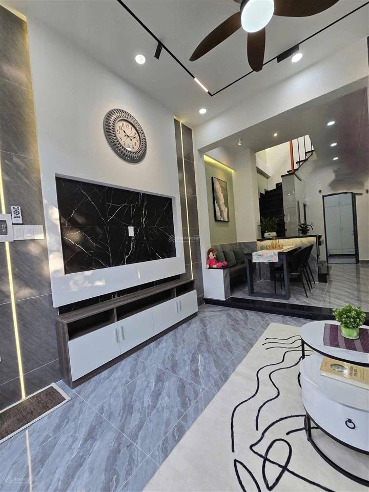 Bán nhà hiệp bình thủ đức 75m2, 4 tầng, 5pn 5wc, giá 3 tỷ 230 còn thương lượng