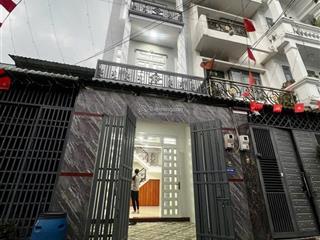 Nóng 3tỷ100 còn tl  nhà hoàng diệu (thủ đức) sát đh ngân hàng
