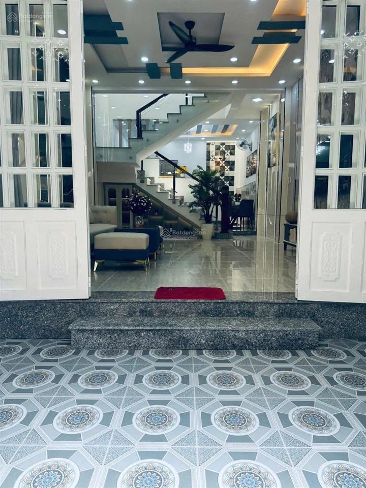 Bán nhà đặng thùy trâm  4pn 5wc  giá chốt 3tỷ100