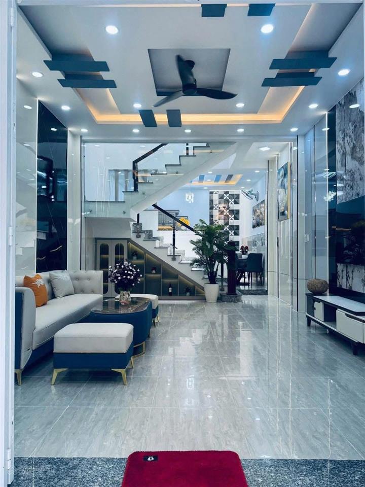 Bán nhà đặng thùy trâm  4pn 5wc  giá chốt 3tỷ100