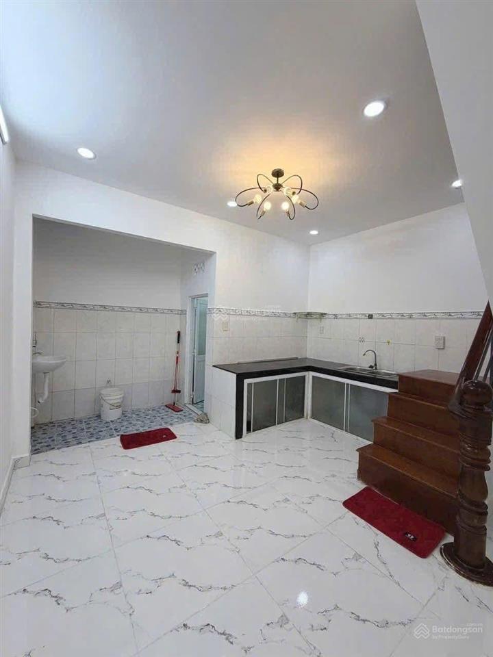 Nhà hoàng diệu 50m2  3pn 4wc  chỉ 2 tỷ 790, gần đh ngân hàng