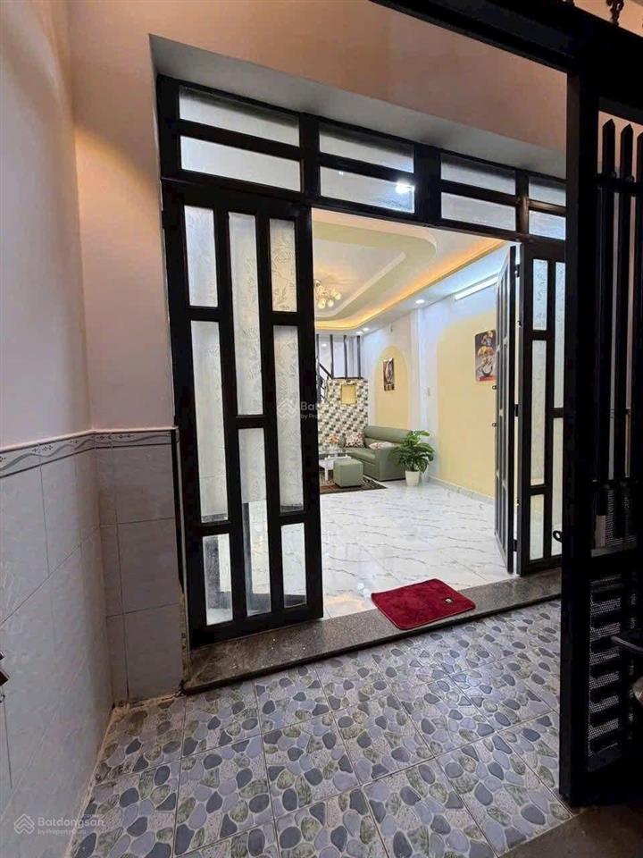 Nhà hoàng diệu 50m2  3pn 4wc  chỉ 2 tỷ 790, gần đh ngân hàng