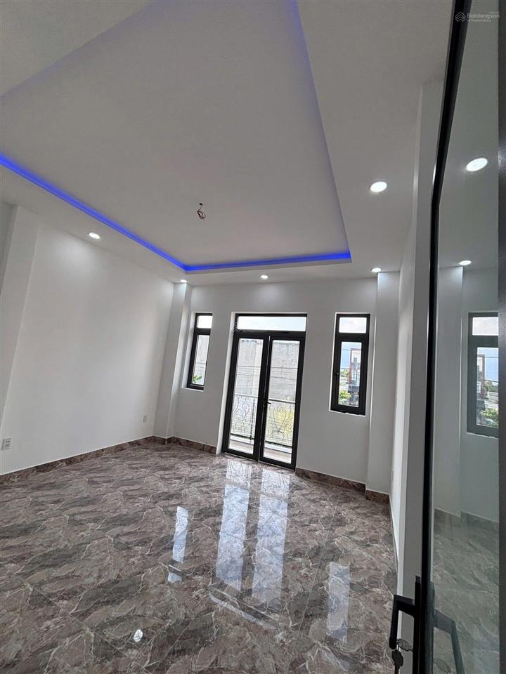 Bán gấp nhà riêng tại hoàng diệu, giá thỏa thuận, 60m2, 3pn, 4wc, 2t390 tl