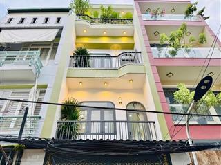 Nhà cao thắng 70m² 4pn, 5wc giá 5,79 tỷ, sổ riêng, chính chủ