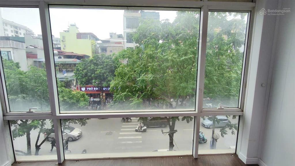 Cho thuê mặt bằng kinh doanh phố khúc thừa dụ, phù hợp vp, spa, khu đông dân cư, sầm uất