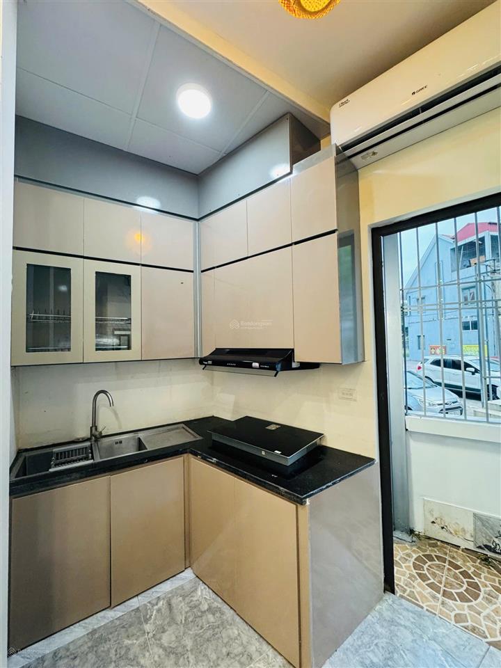 Hiếm! nhà đẹp đàm quang trung 5 tầng full nội thất ngõ nông  30 m ra mặt phố chính 6.2 tỷ