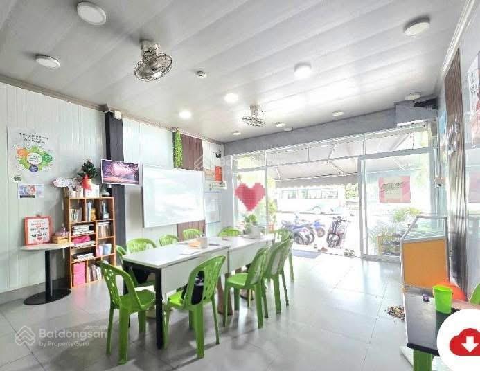 Bán nhà mặt phố 72m2, 16 tỷ, 6pn, 7wc tại tôn thất thuyết, phường 1, quận 4