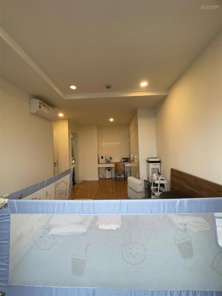 Bán gấpch3pn 102m2 tầng cao view hồ tây giá chỉ 12 tỷ. có thương lương cho khách thiện chí