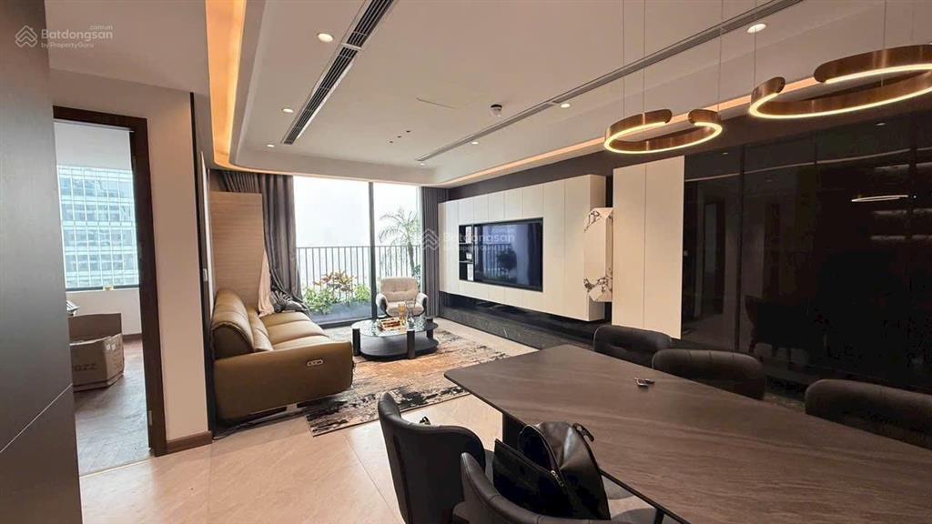 Giá bắt đáy ngoại giao đoàn 12 tỷ 3pn đông nam view hồ tây d. cần bán gấp