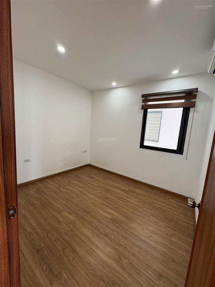Giá hợp lý (có thể thương lượng thêm), cc iris garden 2pn2vs 60,7m2