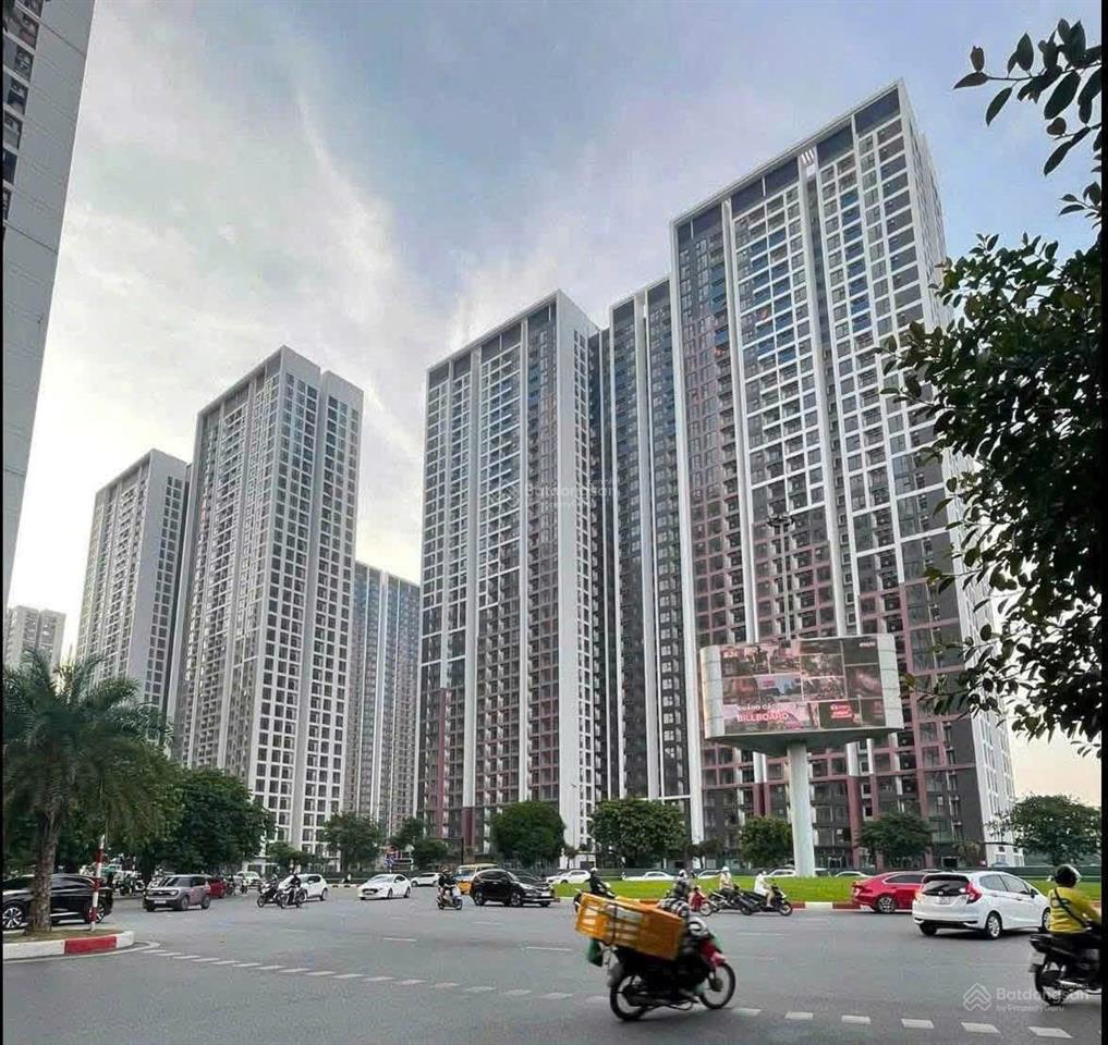 Chủ bán gấp căn hộ 3n2vs 75m2  full đồ liền tường tại vin smart city  chỉ 4.6 tỷ