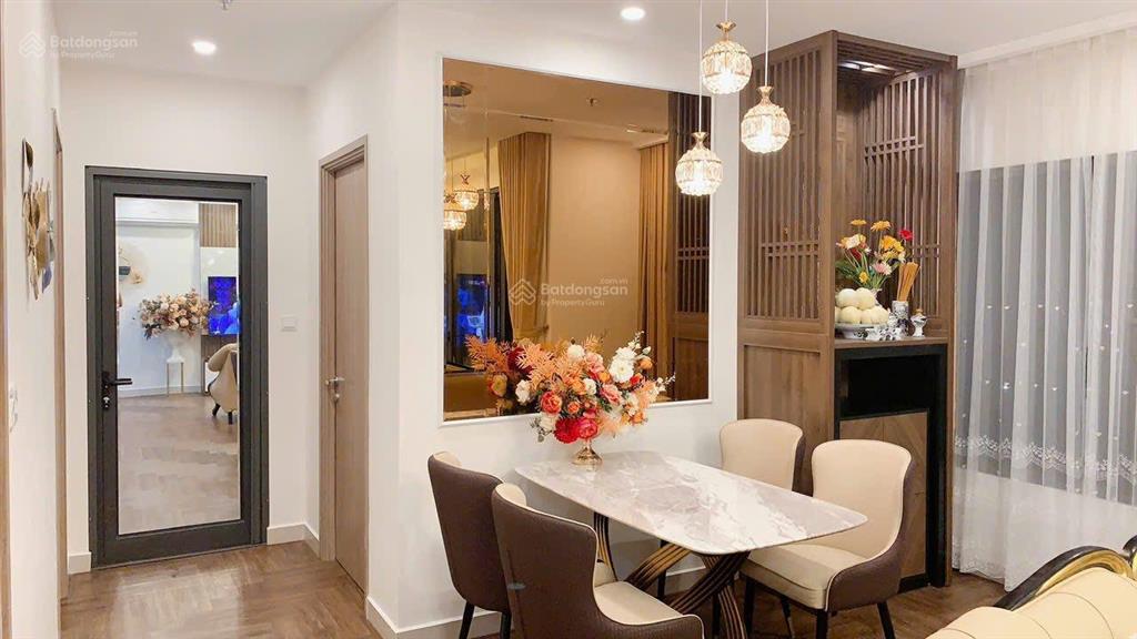 Chủ bán gấp căn 2n+ 64m2 giá 3.5 tỷ tòa gs2 vinhomes smart city