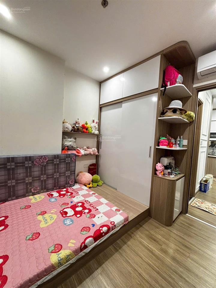 Đổi nhà, chủ bán gấp căn 2n2vs 55m2  full đồ  giá 3.550 tỷ  tòa gs1  vinhomes smart city