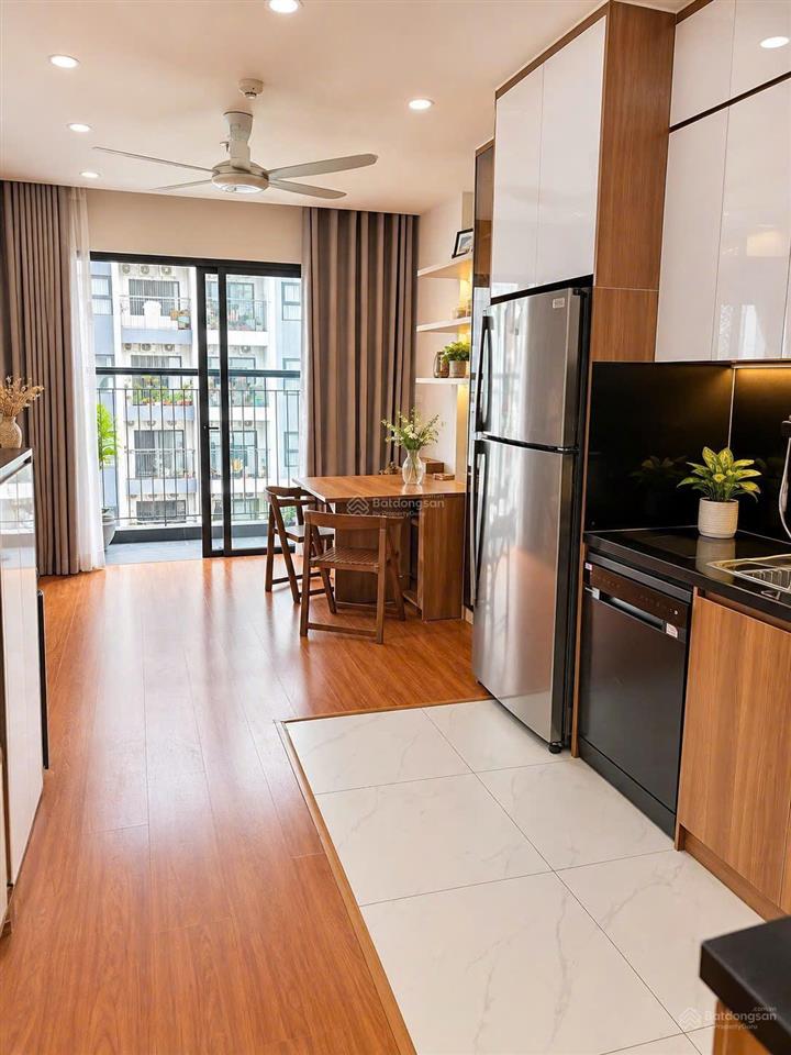 Giá hời phân khu căn 2n2vs +1 rộng 64m2  full đồ  gần nhà xe chỉ 4.1 tỷ tại vinhomes smart city