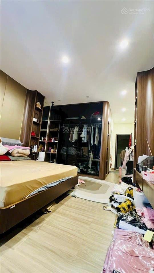 Bán gấp nhà gò dầu, tân phú giảm 1 tỷ còn 7,5 tỷ 54m 5 tầng có thang máy