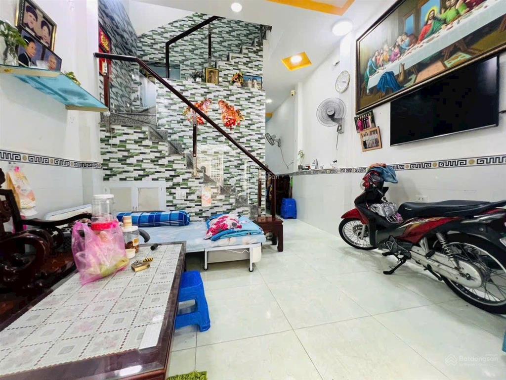 Bán nhà bình tân đường 26/3 hẻm xe hơi thông 32m giá 4,2 tỷ