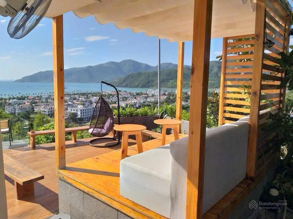 Biệt thự biển anh nguyễn view trực diện vịnh nha trang  420m²  giá 69,5 tỷ