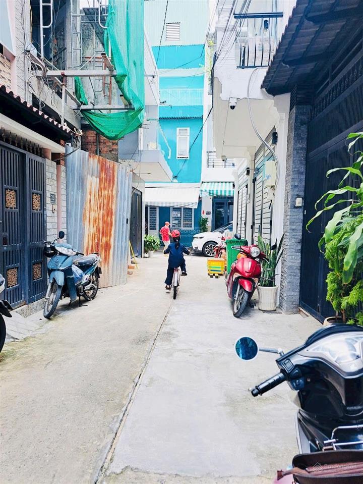 Bán nhà hẻm xe hơi gần chợ tân hương, 56m², xây 3 tầng, giá 7.8 tỷ