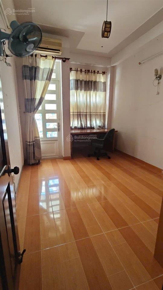 Bán nhà hxh đường đồng đen, 4 tầng, 4pn, giá 7 tỷ