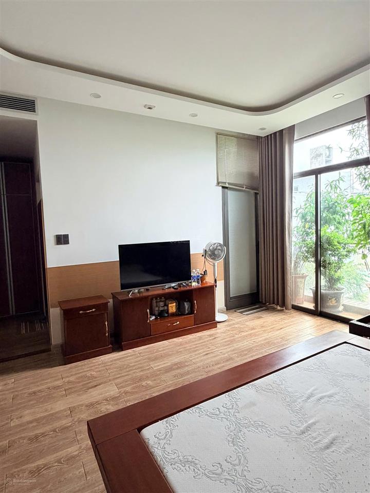 Chuyển nhượng căn 5 tầng 2 mặt tiền trục chính shophouse nguyễn sinh sắc, đà nẵng