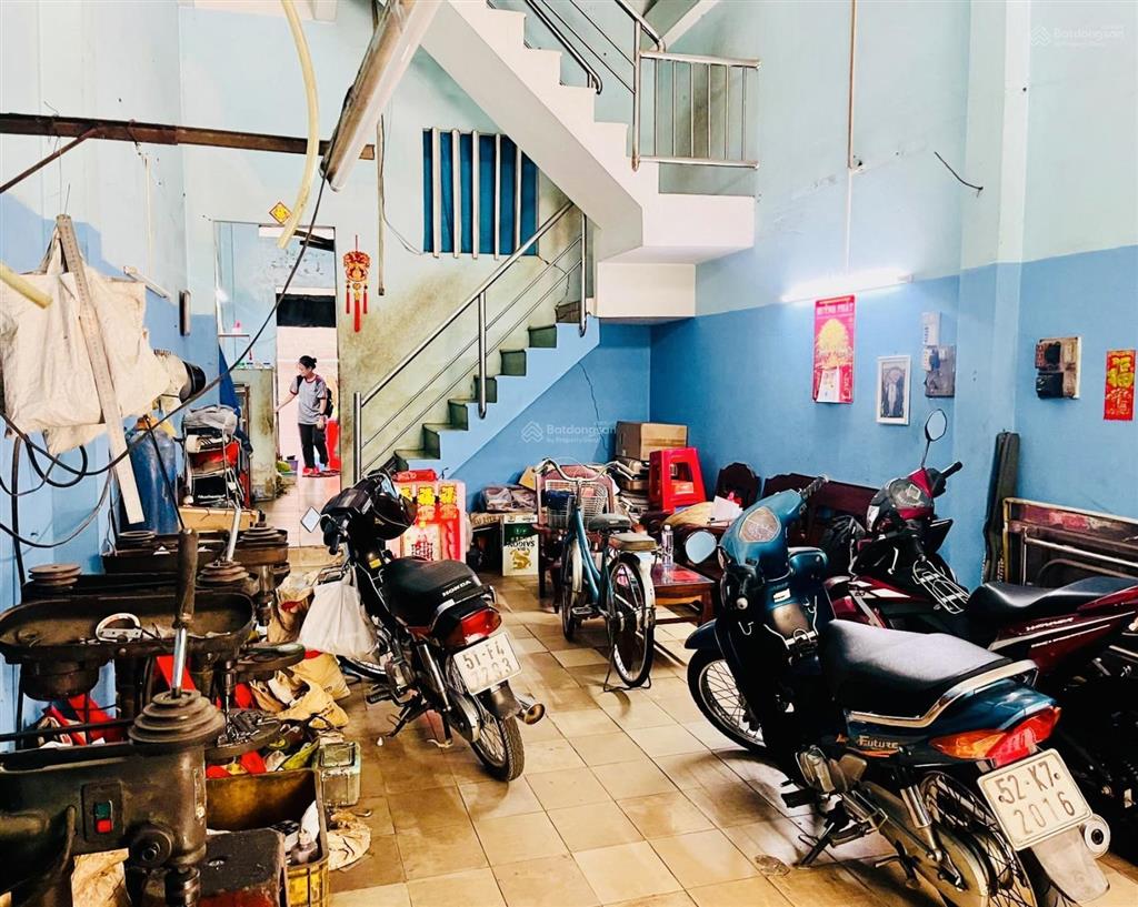 Bán nhà cư xá phú lâm ( 4mx16m) , 3tầng , hẻm 4m thông, gần công viên bình phú