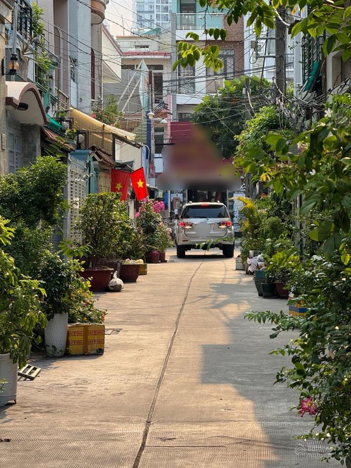 Bán nhà cư xá phú lâm ( 4mx16m) , 3tầng , hẻm 4m thông, gần công viên bình phú