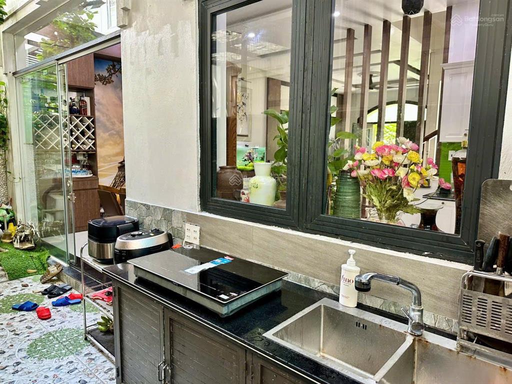 Vinhomes imperia hải phòng cần bán liền kề paris 20, s 98 m2, hoàn thiện đẹp, vị trí thuận lợi