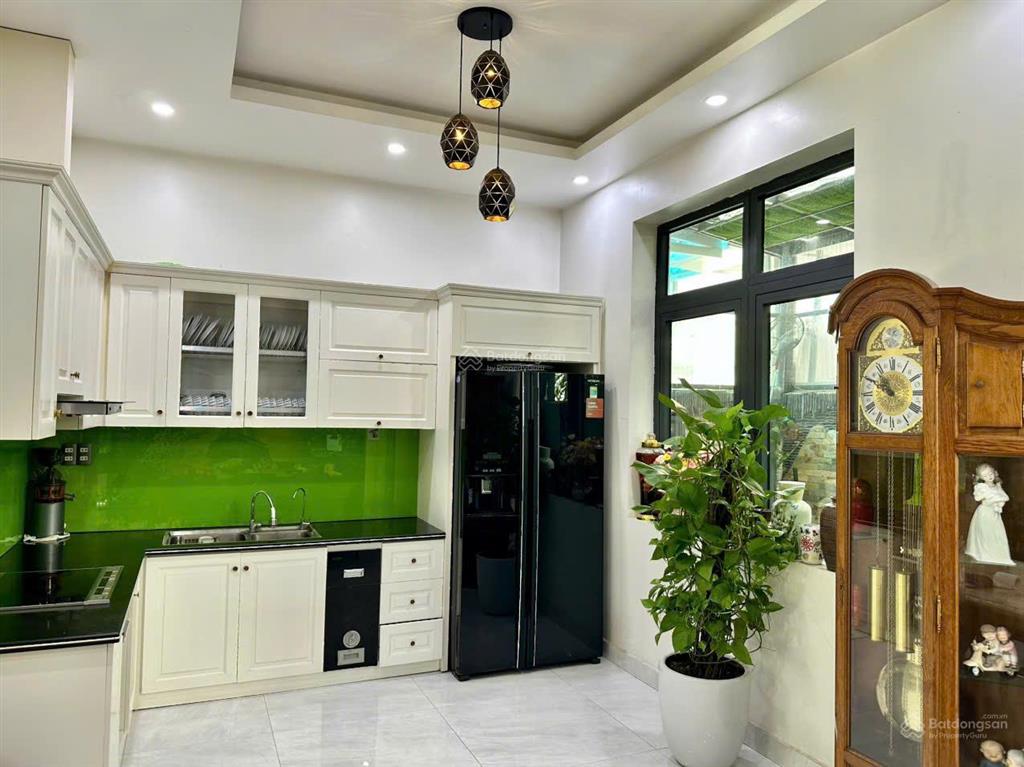 Vinhomes imperia hải phòng cần bán liền kề paris 20, s 98 m2, hoàn thiện đẹp, vị trí thuận lợi