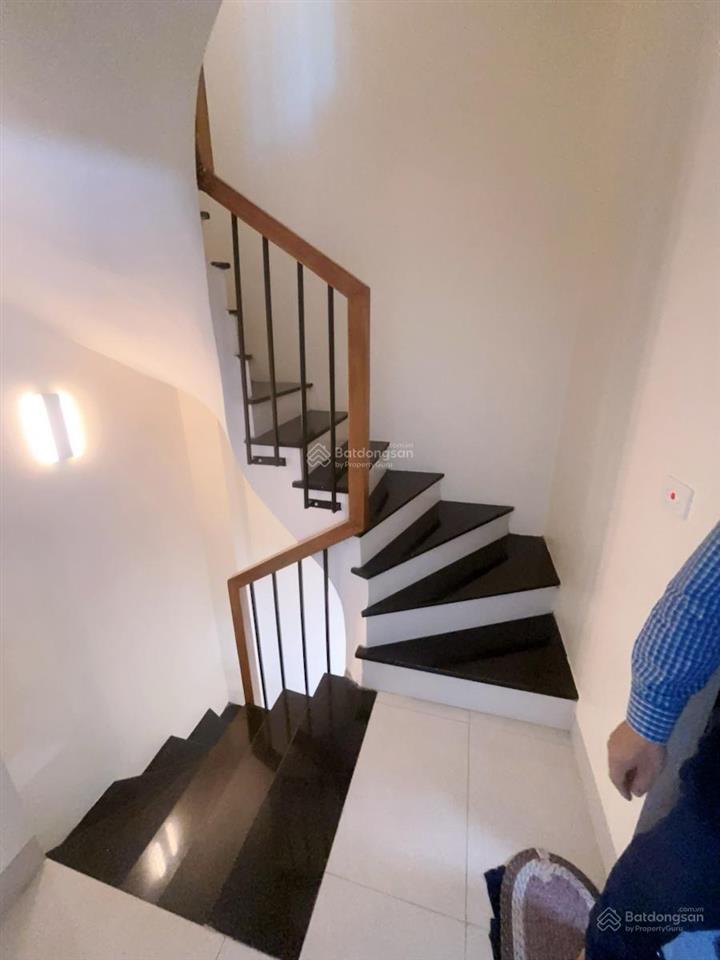 Nhà cực gần phố nguyễn trãi 30mx5t, mt3.5m, giá 7.9 tỷ 0904 530 ***