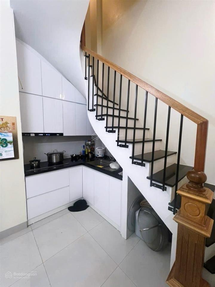 Nhà cực gần phố nguyễn trãi 30mx5t, mt3.5m, giá 7.9 tỷ 0904 530 ***