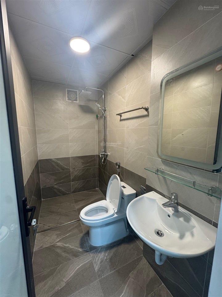 Siêu phẩm 6 tầng thang máy, thụy khuê, tây hồ, ô tô đỗ cửa, 20m ra phố, dt  39m2x6t, mt 6m.