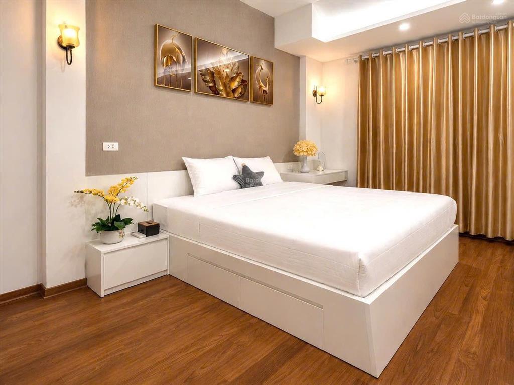 Cho thuê nhà riêng 3 tầng đẹp, full nội thất cao cấp, yên tĩnh, gần hồ tây hợp gia đình, chuyên gia