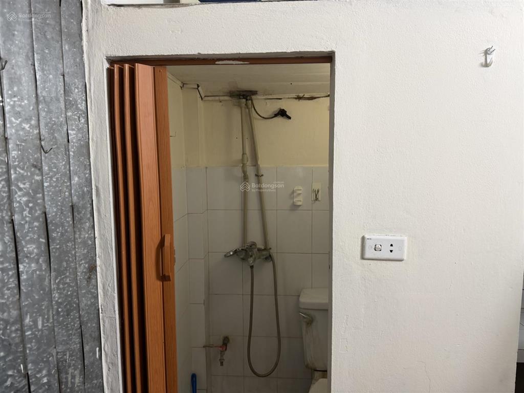 Cho thuê nhà riêng 3 tầng đội cấn, ngọc hà giá chỉ 3,5 triệu/tháng