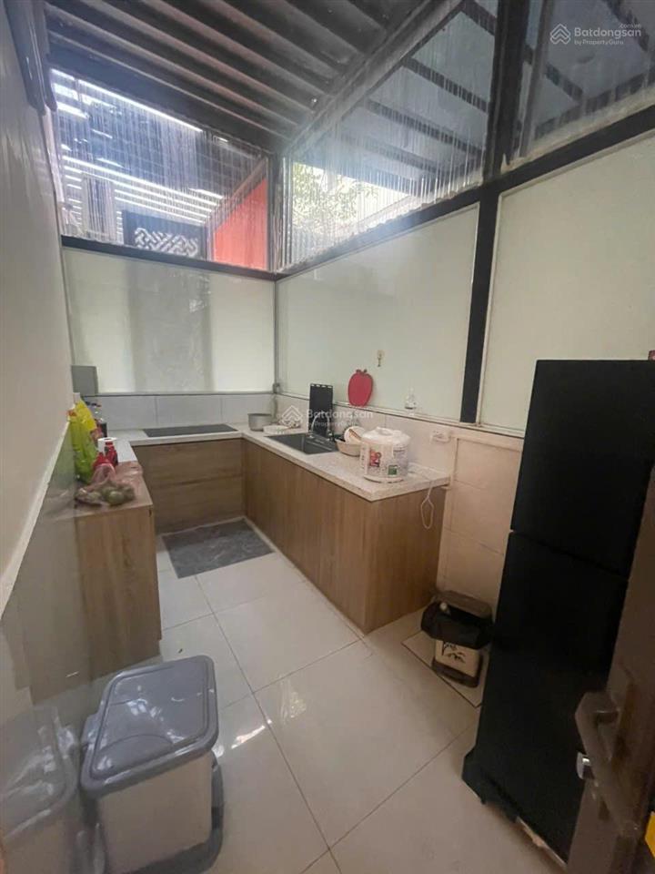 Phạm thủy villas  cho thuê tầng 1 vinhomes thăng long. giá 7 triệu/tháng