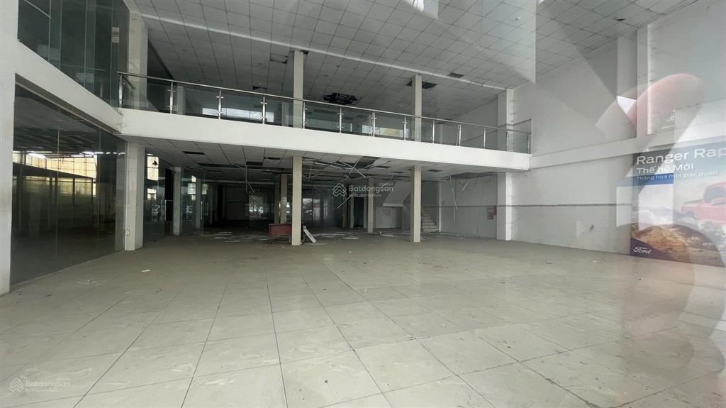 Cho thuê  bán mặt bằng mt quốc lộ 1a  bến lức  long an