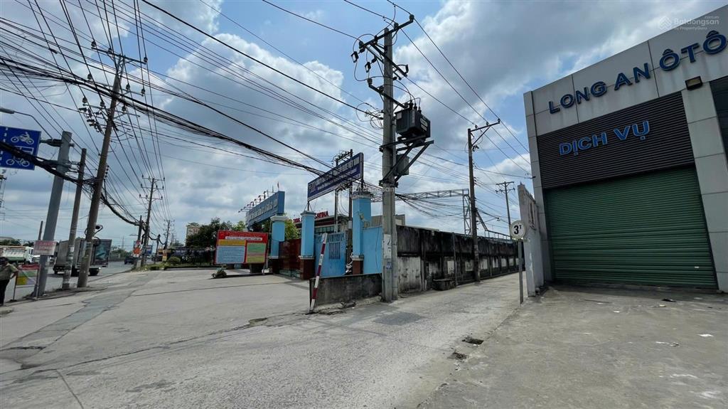 Cho thuê  bán mặt bằng mt quốc lộ 1a  bến lức  long an