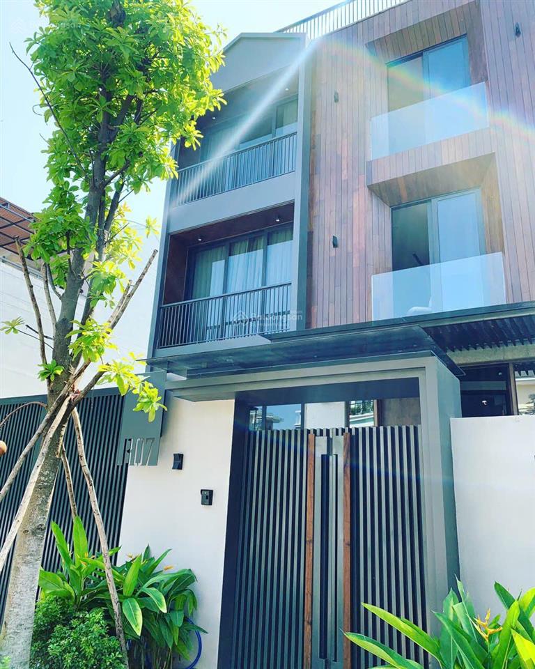 Bán nhanh biệt thự phú mỹ hưng giá thương lượng