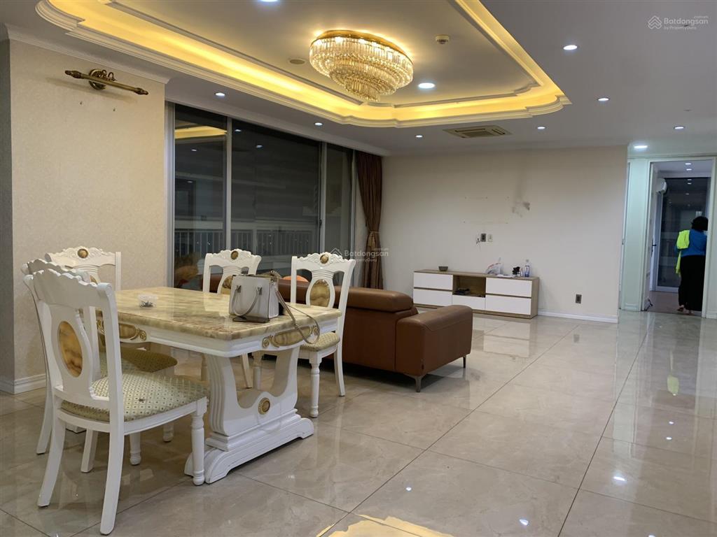 Thuê chcc cantavil premier q2 (125m2 3pn giá 35tr/th) tttm vây quanh, nhà đẹp giá rẻ, ban công lớn