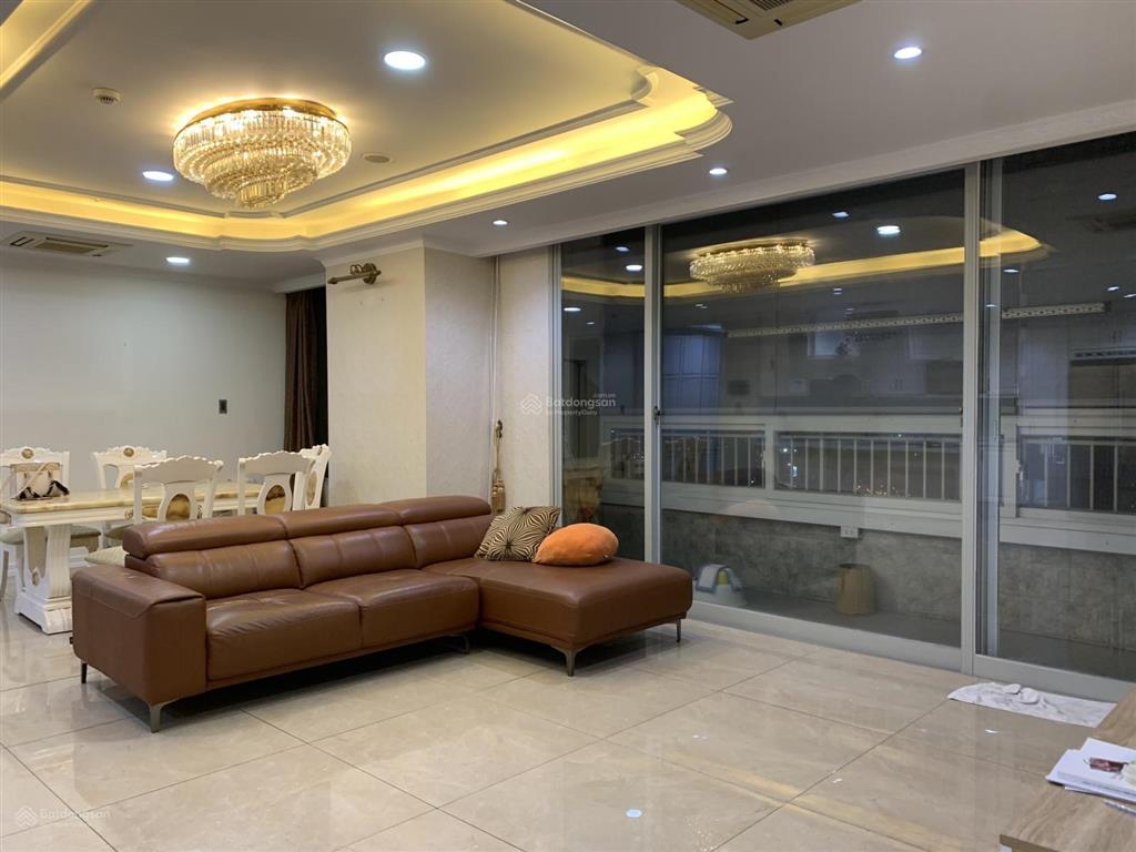 Thuê chcc cantavil premier q2 (125m2 3pn giá 35tr/th) tttm vây quanh, nhà đẹp giá rẻ, ban công lớn