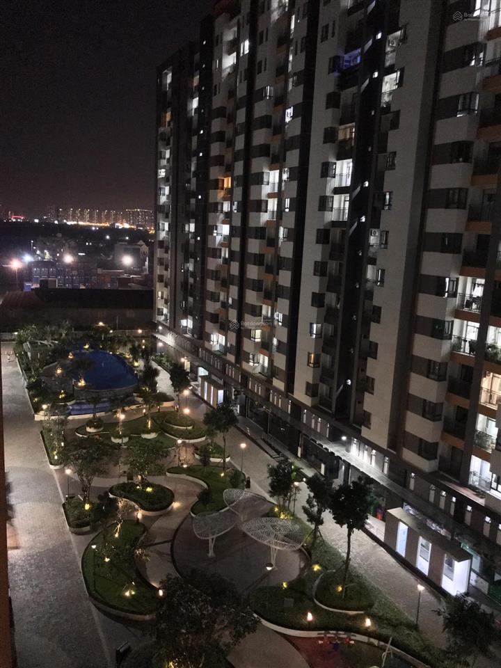 Bán chcc him lam phú an, ban công lớn( 68m², 2pn giá 3,580ty )giá quá tốt, nhà đẹp view siêu thoáng