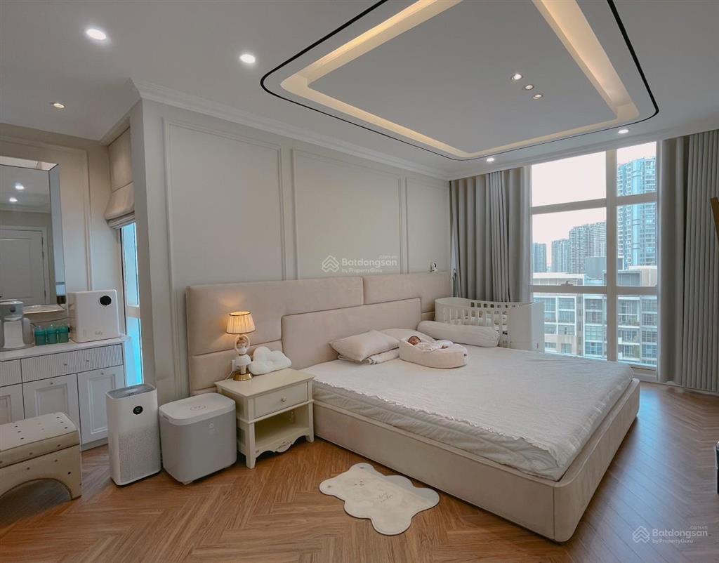 Thuê căn góc cantavil ap q2 (150m2, 3pn, full giá 25 tr/th) tttm sát bên, ban công hướng đông, nam